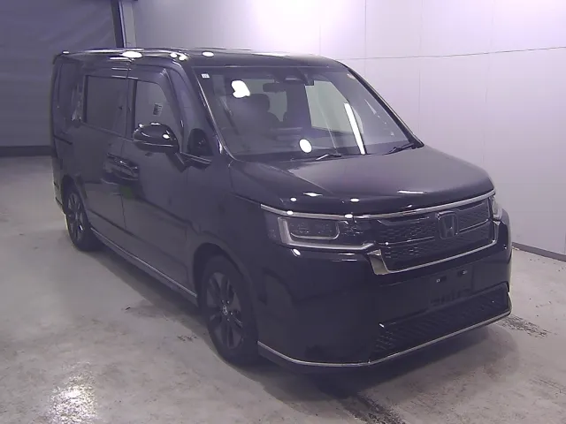 HONDA STEP WAGON 2023