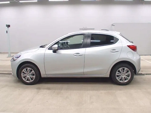 MAZDA MAZDA2 2023